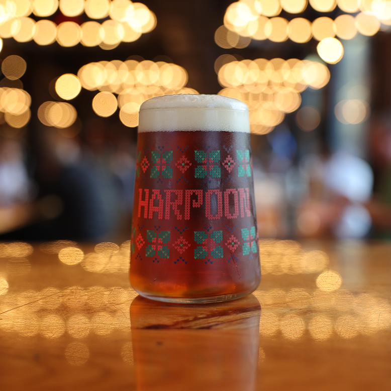 Harpoon Holiday Glass