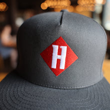 Load image into Gallery viewer, Gray Harpoon H Flat Brim Hat
